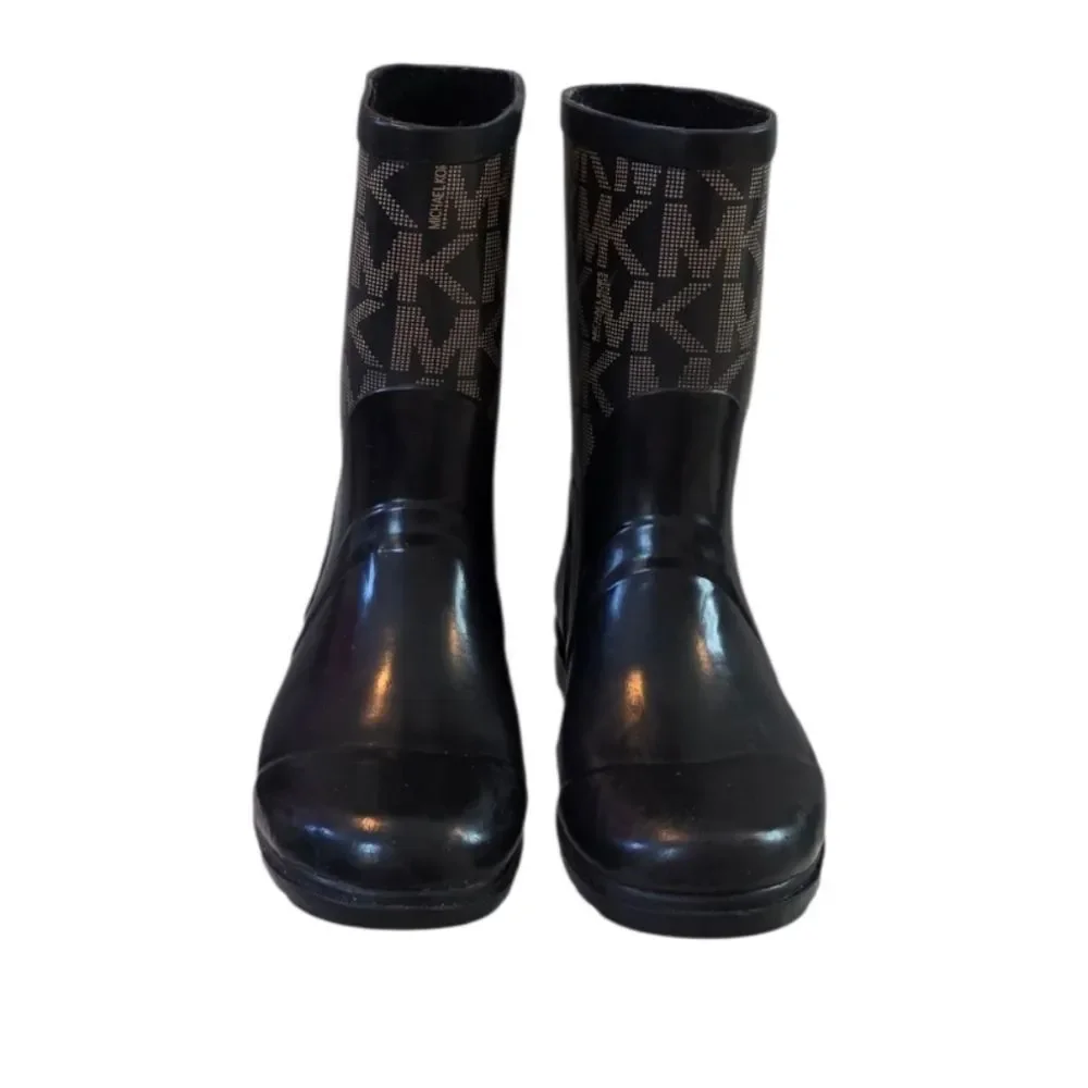 Michael Kors ~durable waterproof